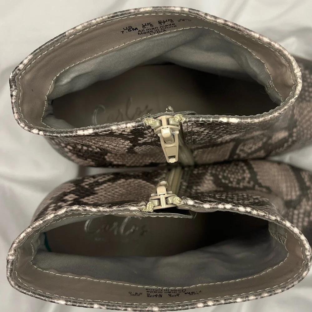 Carlos by Carlos Santana Snake Print Heeled Booties (7.5M) - Picture 5 of 7